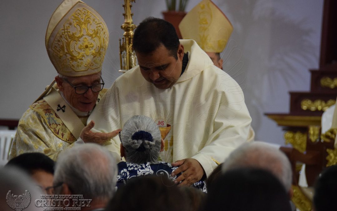 Se ordenó como Sacerdote el Padre Duval Delgado Sornoza S.J.