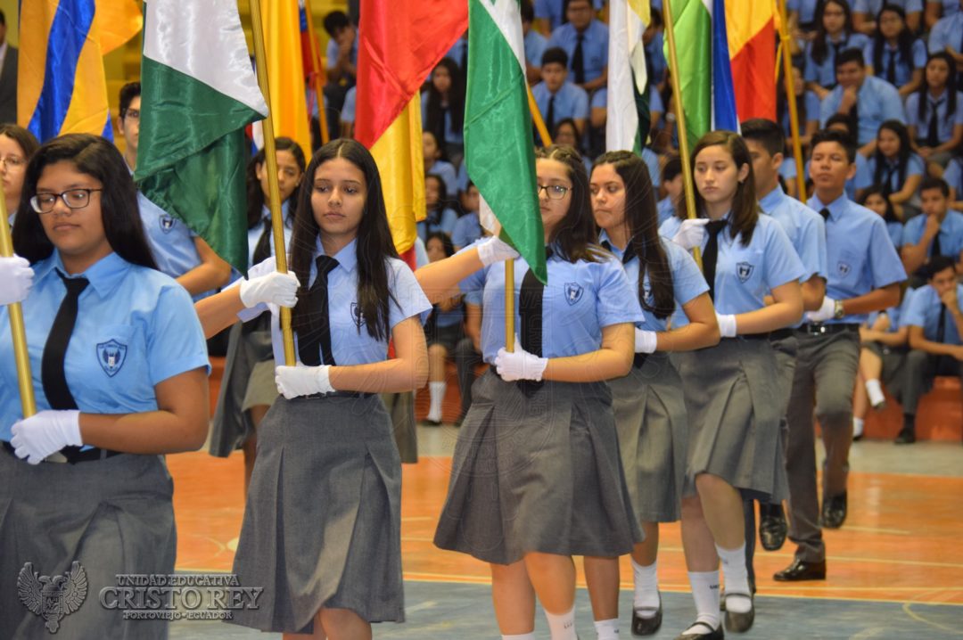 Juramento A La Bandera (13) | Unidad Educativa Cristo Rey