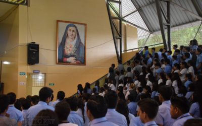 Última misa en honor a la Madre Dolorosa del presente año lectivo.